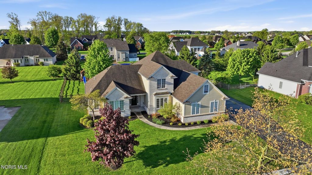 8453 Snapdragon Lane, Monclova, OH 43542