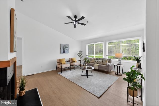 101 MARGIT CT, Newark, DE 19711