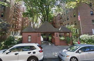 118-66 Metropolitan 5E, Kew Gardens, NY 11415