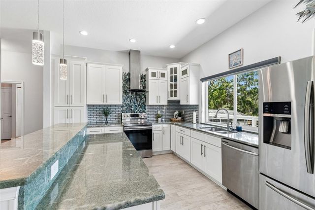 6121 LAFAYETTE STREET, New Port Richey, FL 34652