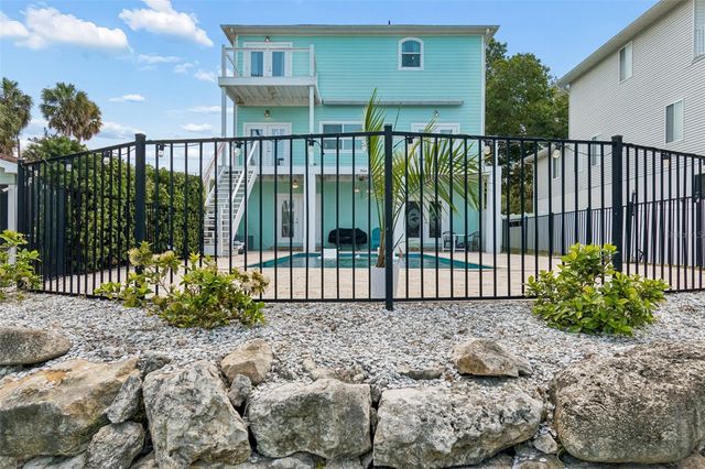 6121 LAFAYETTE STREET, New Port Richey, FL 34652