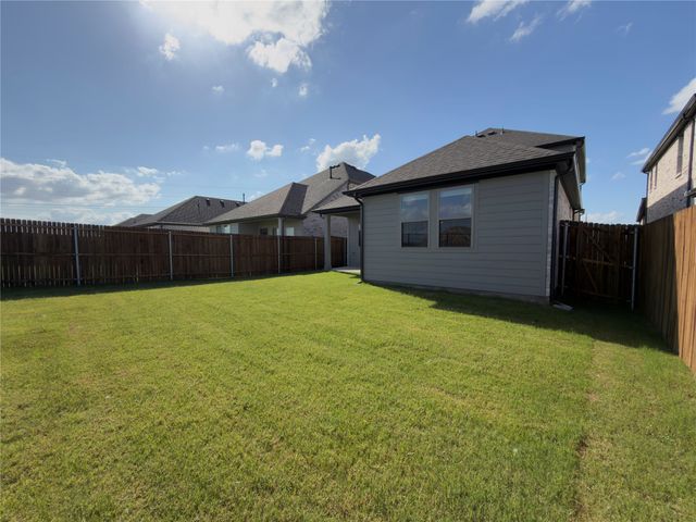 120 Millwood Road, Lavon, TX 75177