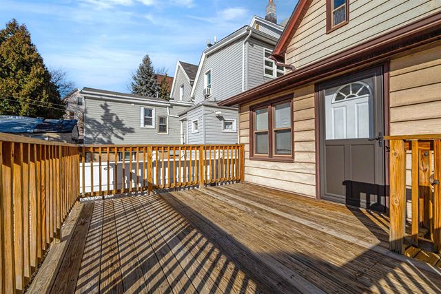 38 WEST 43RD ST, Bayonne, NJ 07002