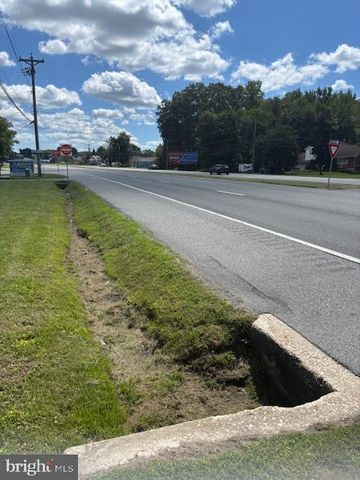 4538 N DUPONT HWY, Dover, DE 19901