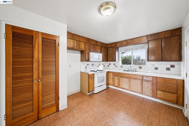 1396 Berry Ln, Brentwood, CA 94513