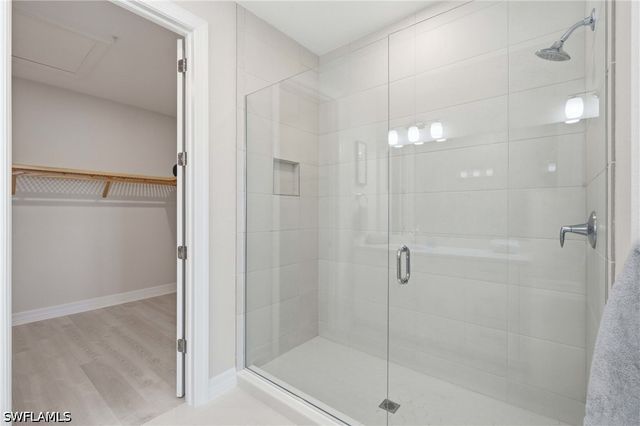 239 Indies DR E 202, Naples, FL 34114