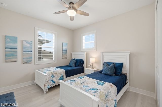 239 Indies DR E 202, Naples, FL 34114