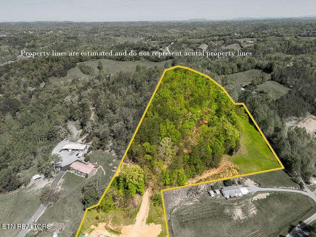 1009 Franklin Lane, Sevierville, TN 37862