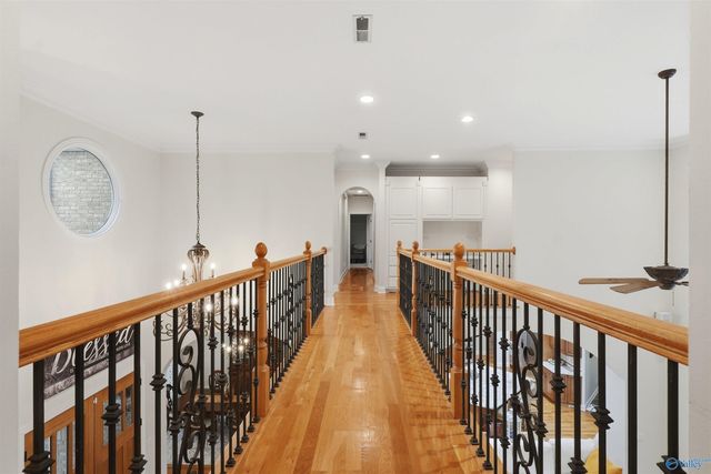 3117 Longshadow Way SE, Owens Cross Roads, AL 35763