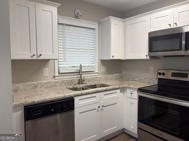 2003 Tara Court, Kennesaw, GA 30144