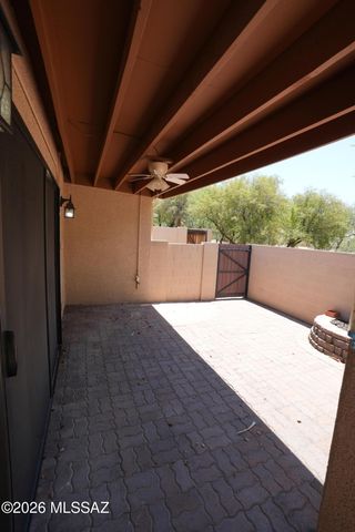 745 W Sunlight Lane, Tucson, AZ 85704