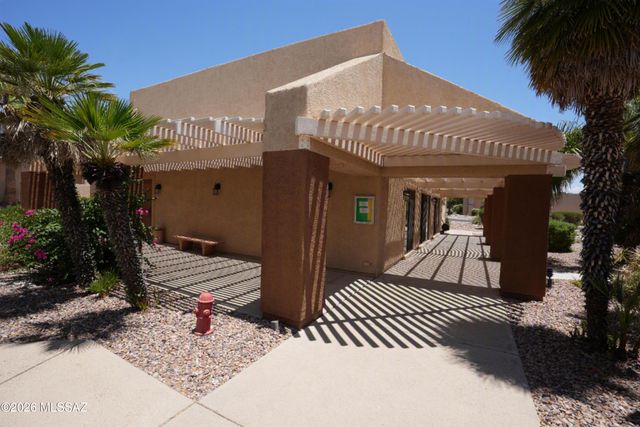 745 W Sunlight Lane, Tucson, AZ 85704