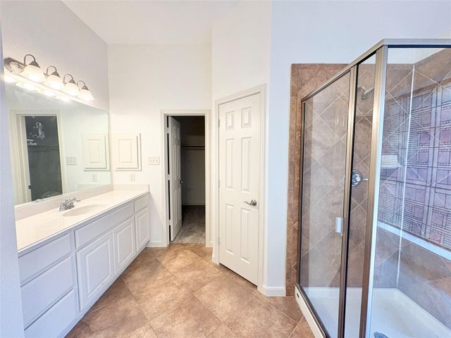 5827 Windy Meadow Lane, Grand Prairie, TX 75052