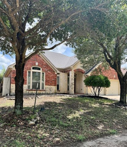 5827 Windy Meadow Lane, Grand Prairie, TX 75052