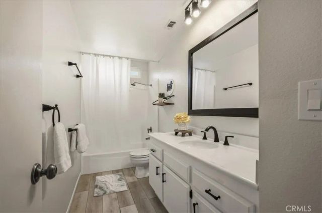 25440 Lawton Avenue, Loma Linda, CA 92354
