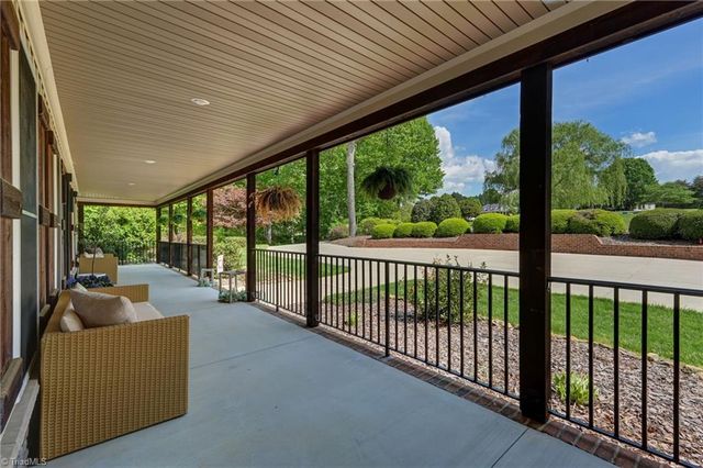 255 Dionne Way, Stokesdale, NC 27357
