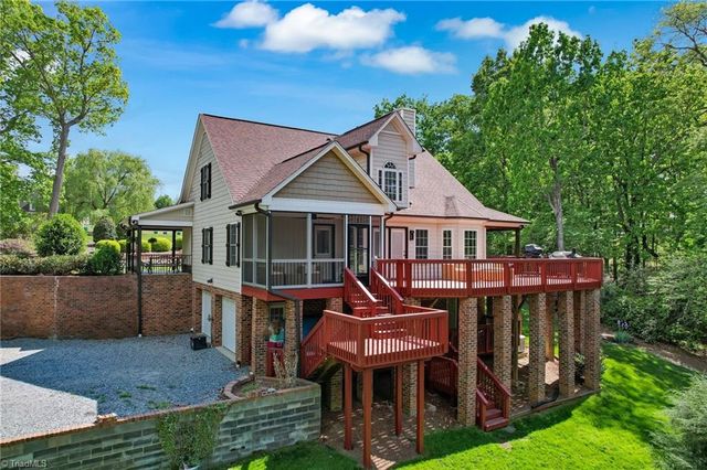 255 Dionne Way, Stokesdale, NC 27357