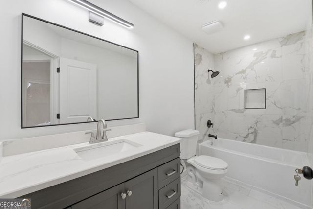 6381 Phillips Creek Drive, Lithonia, GA 30058