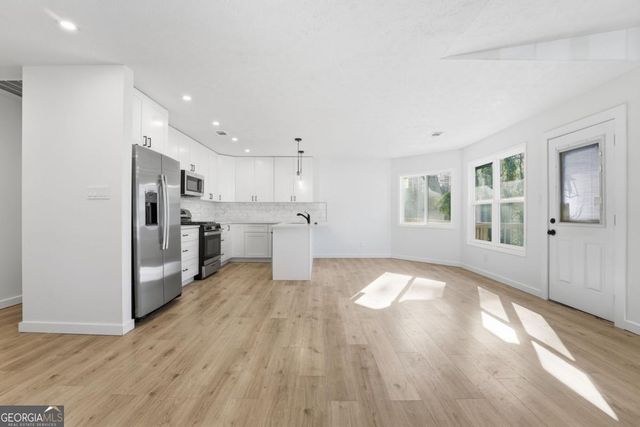 6381 Phillips Creek Drive, Lithonia, GA 30058