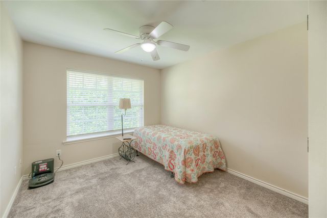 320 Lakefront Drive, Onalaska, TX 77360