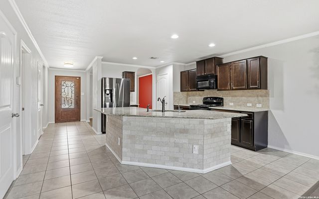 11639 Hidden Terrace, San Antonio, TX 78245