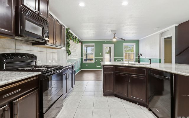 11639 Hidden Terrace, San Antonio, TX 78245