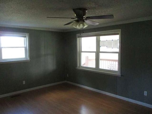 916 Monroe Circle, Madisonville, TN 37354