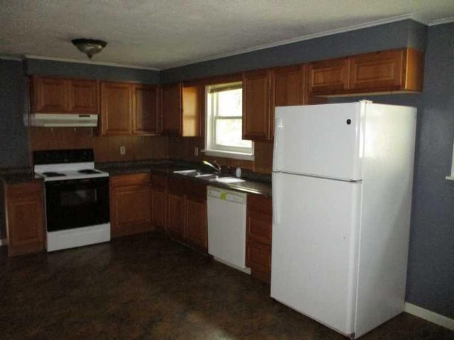 916 Monroe Circle, Madisonville, TN 37354