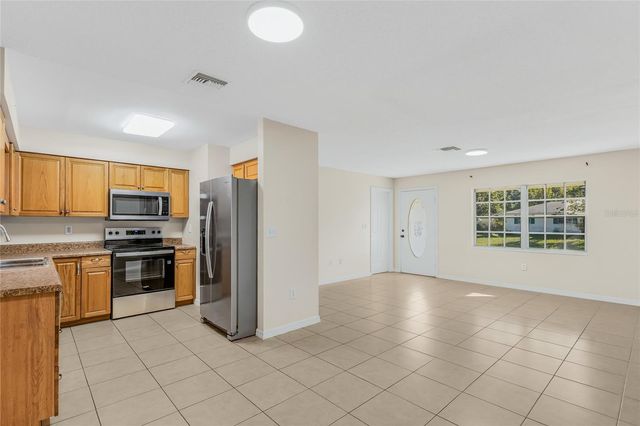 2707 LAKEWOOD LANE, Eustis, FL 32726