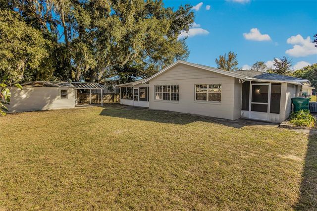 2707 LAKEWOOD LANE, Eustis, FL 32726
