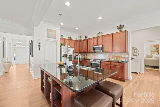 8219 Cottsbrooke Drive, Huntersville, NC 28078