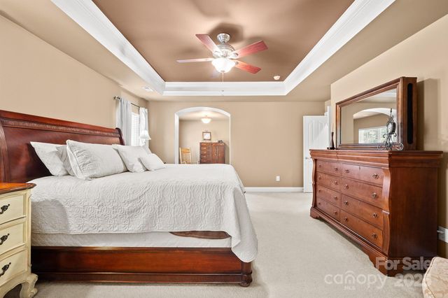 8219 Cottsbrooke Drive, Huntersville, NC 28078