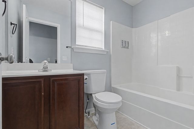 1022 Cheryl Ln, La Vergne, TN 37086