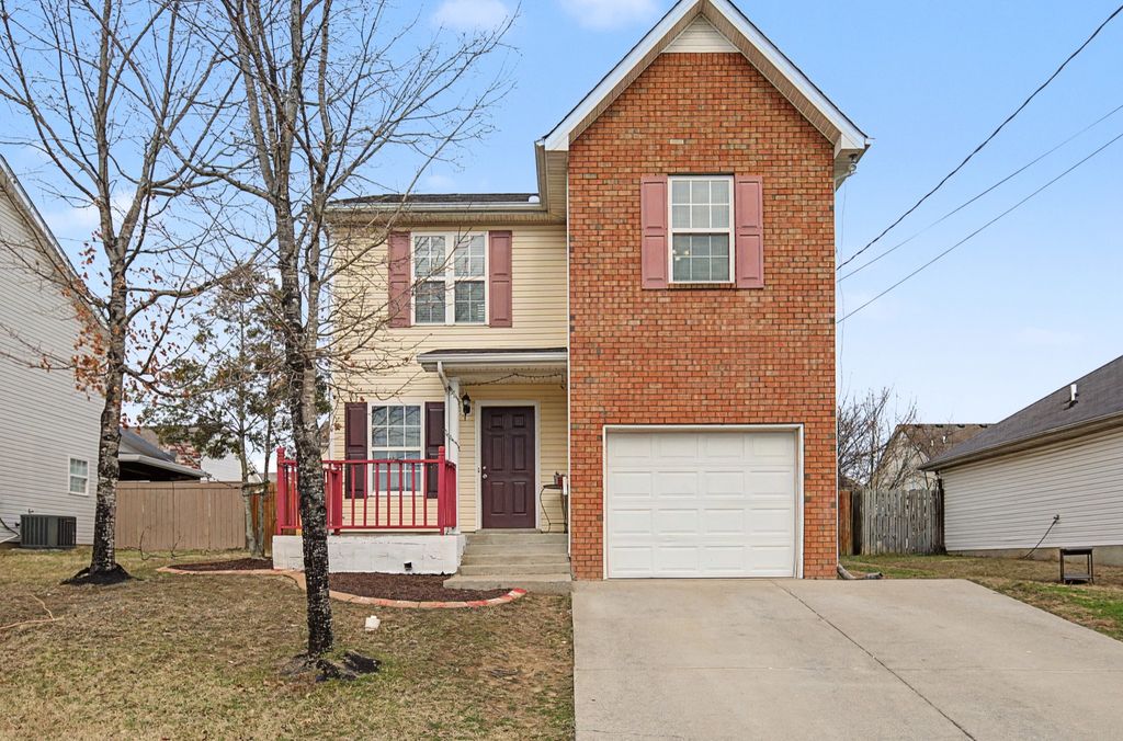 1022 Cheryl Ln, La Vergne, TN 37086