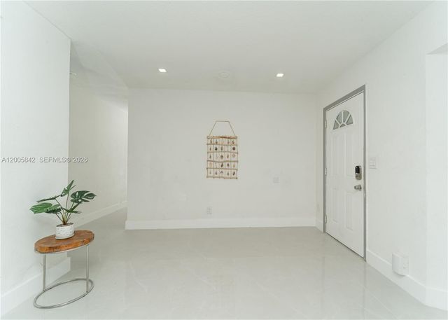 2260 Charleston Street, Hollywood, FL 33020