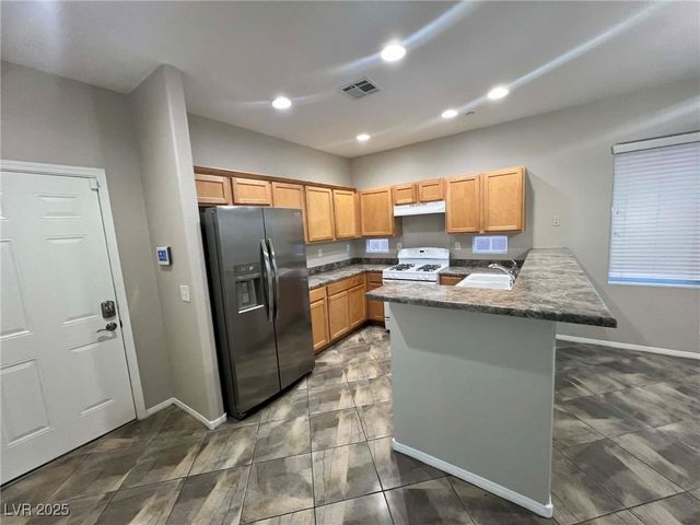 7204 Glen Shire Court, Las Vegas, NV 89149