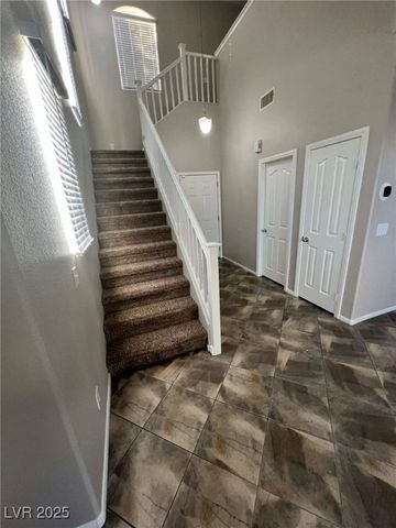 7204 Glen Shire Court, Las Vegas, NV 89149