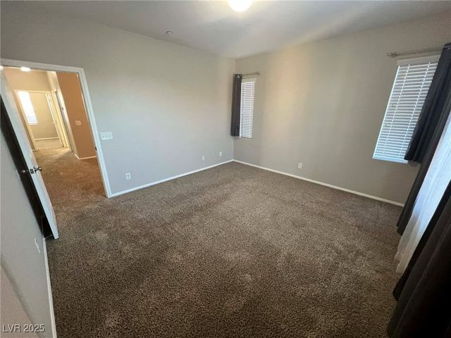 7204 Glen Shire Court, Las Vegas, NV 89149