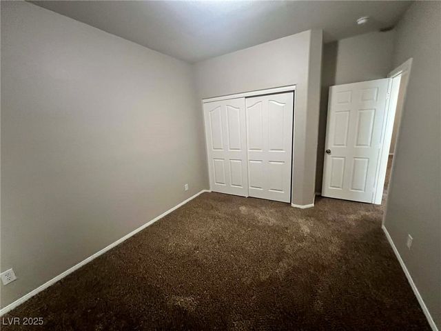 7204 Glen Shire Court, Las Vegas, NV 89149