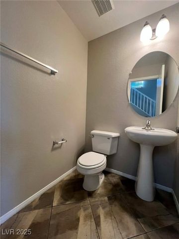 7204 Glen Shire Court, Las Vegas, NV 89149