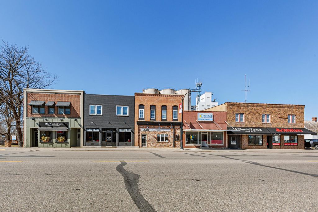 106 N Main Street, Le Sueur, MN 56058 — photo 4