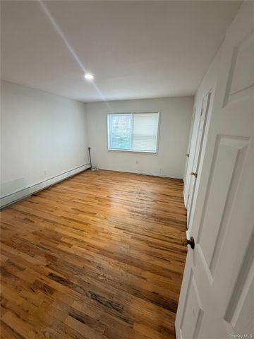 1243 E 223rd Street, Bronx, NY 10466