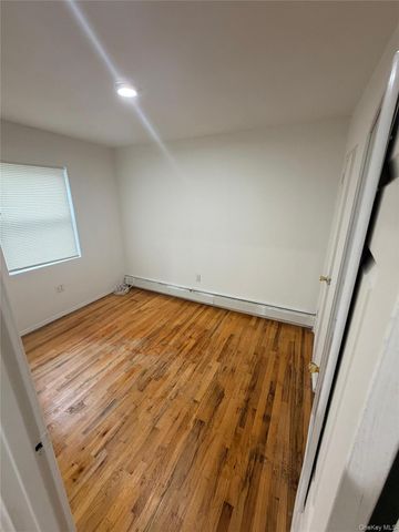 1243 E 223rd Street, Bronx, NY 10466