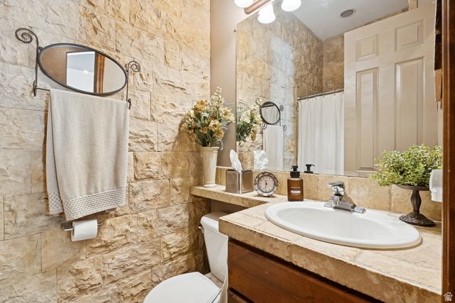 10685 N JERLING DR, Highland, UT 84003