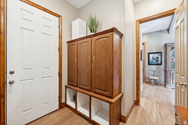 10685 N JERLING DR, Highland, UT 84003