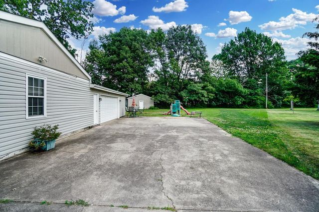 2318 Rodger Road, Obetz, OH 43207