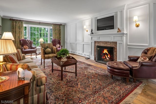 120 Riverwood Ave, Bedminster Twp., NJ 07921