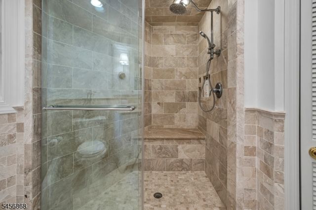120 Riverwood Ave, Bedminster Twp., NJ 07921