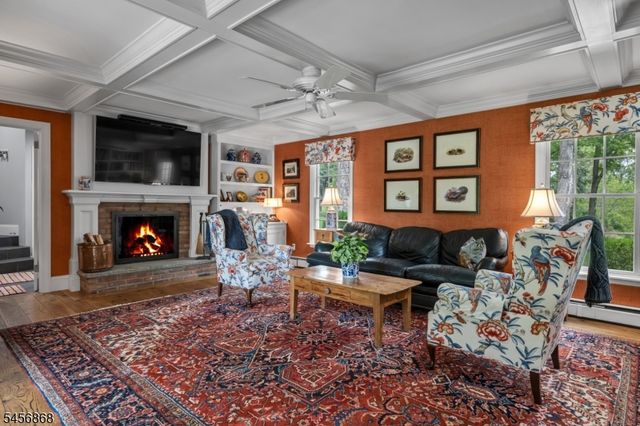 120 Riverwood Ave, Bedminster Twp., NJ 07921