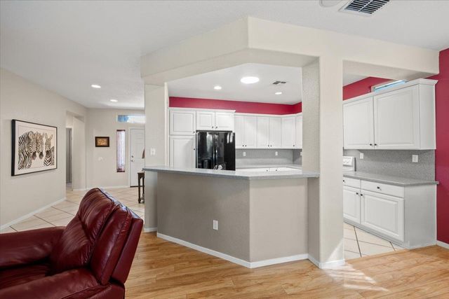 1975 Mary Rose Ln, Lincoln, CA 95648